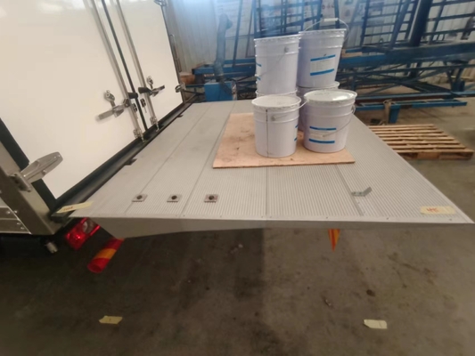 SSI-2000 알루미늄 팔핑거 테일 리프트 2000kg