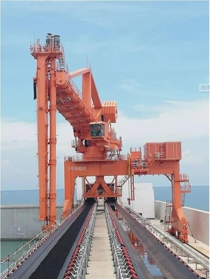 항구에 적용되는 1200t/h 나사선 언로더